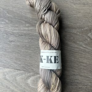 Handgeverfde garen katoen - DK - Koffie met melk 200m/100gr