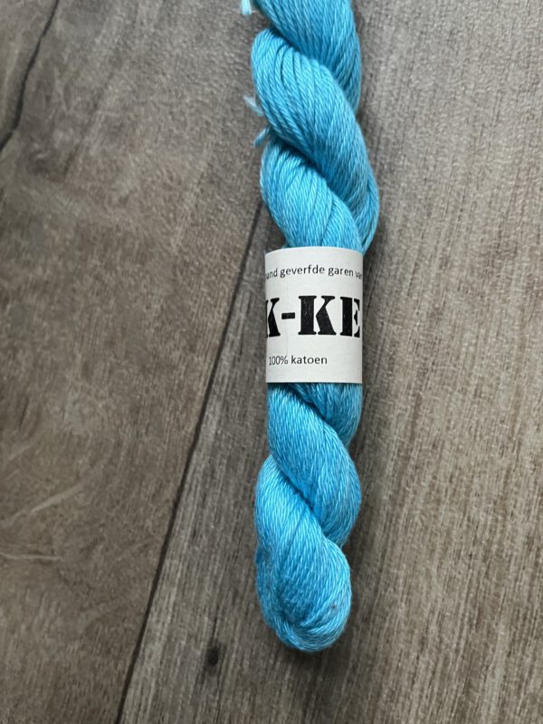 Handgeverfde garen katoen - Blauw 80m/20gr - Afbeelding 3