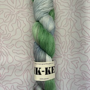 Handgeverfde garen katoen - Orchidee 400m/100gr