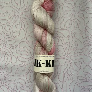 Handgeverfde garen katoen - Blossom 400m/100gr