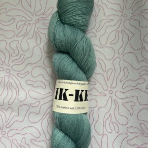 Handgeverfde garen wol - Smaragdgroen 425m/100gr