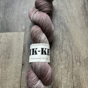 Handgeverfde garen wol - Bruin 425m/100gr