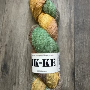 Handgeverfde garen katoen bouclé - Tulpen 500m/100gr