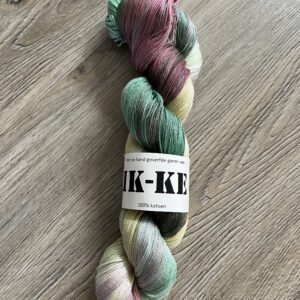 Handgeverfde garen katoen - Kersenboomgaard 400m/100gr