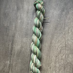 Handgeverfde garen wol - Moestuin 80m/20gr