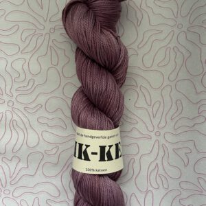 Handgeverfde garen katoen - Plum 200m/100gr